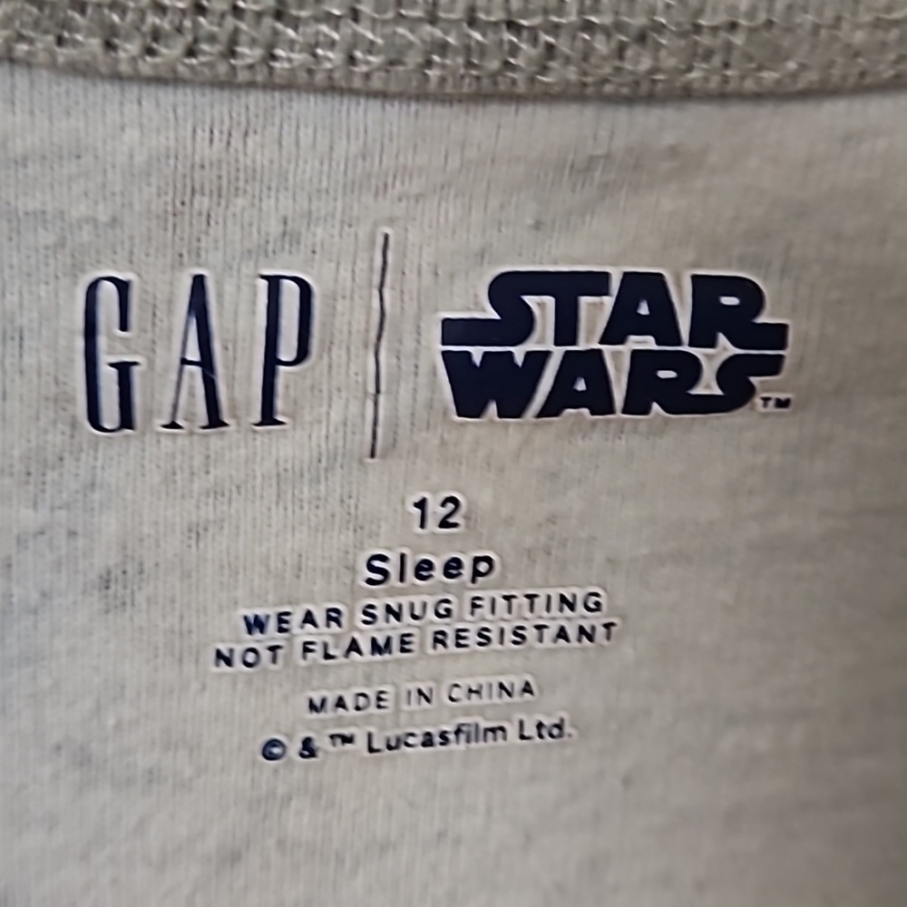 Gap Star Wars Disney Princess Leia Chewbacca Han Solo Darth Vader R2D2 Sleep 12 - Picture 3 of 4